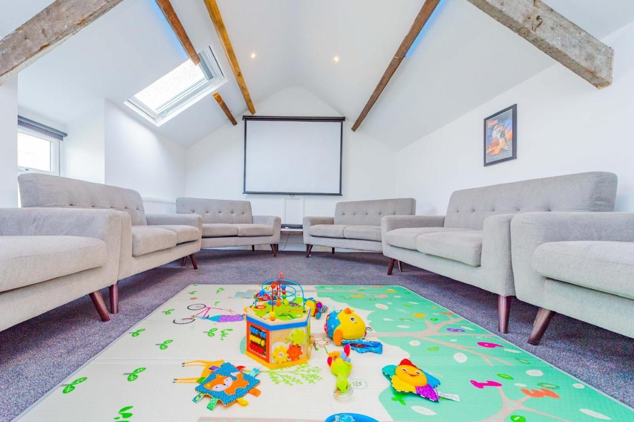 Snowdon House, 8 Bedrooms, Sleep 16, Close To Blackrock Sand Porthmadog Eksteriør bilde